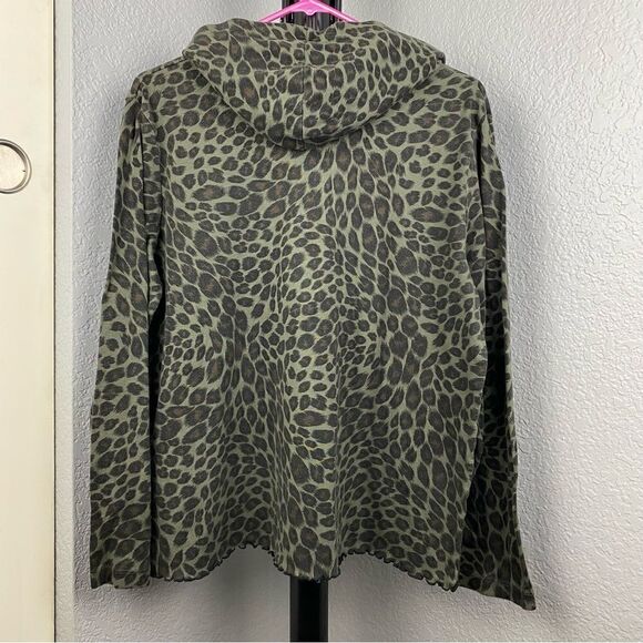 Hot Cotton by Marc Ware - green, brown and black leopard / cheetah print hoodie. - Picture 4 of 7